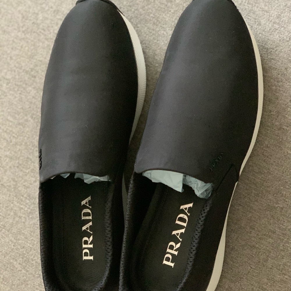 Prada shoes - Picture 4 of 5